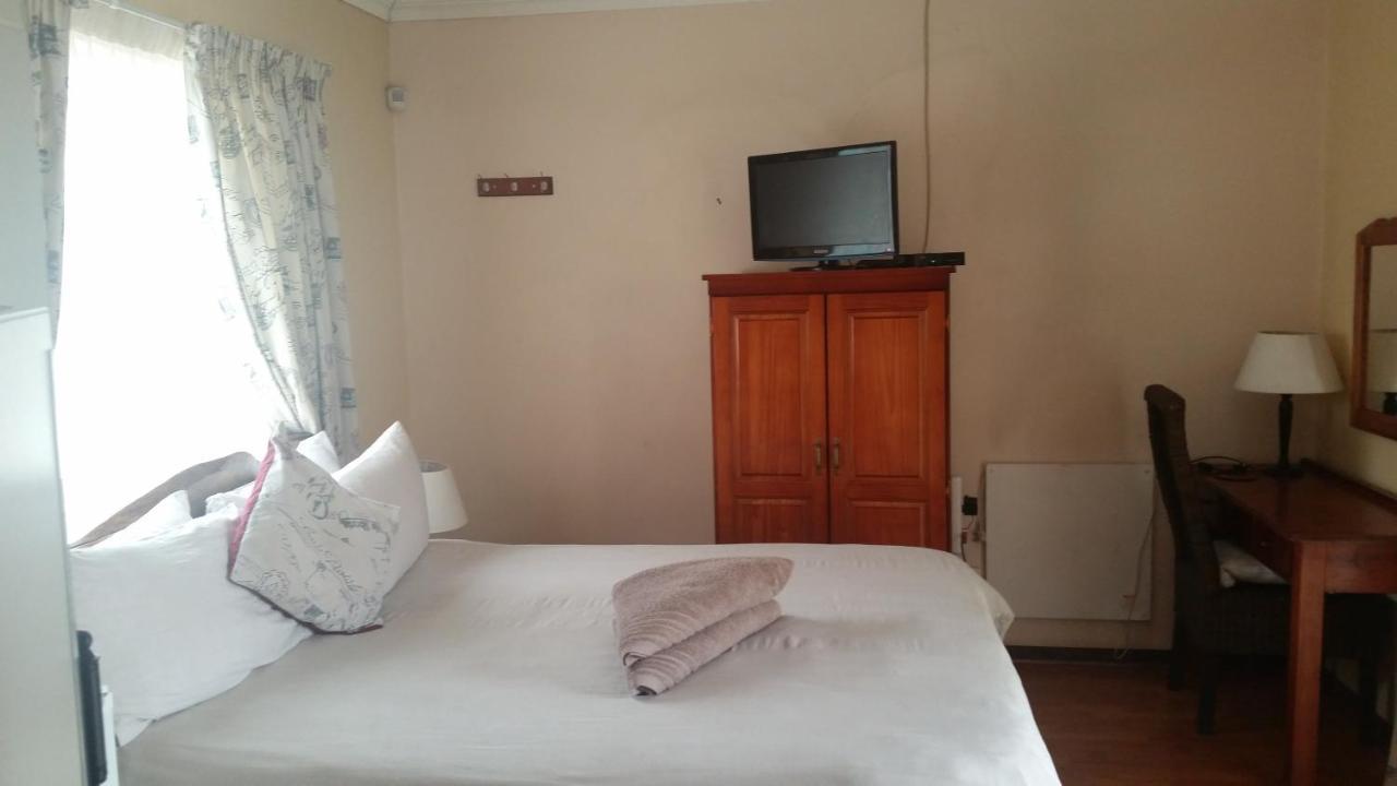 Kalahari Guest House Witbank Esterno foto